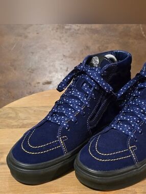 Disney x Vans Sk8-Hi Sorcerer Mickey Fantasia Sneakers Blue Women’s Size 8